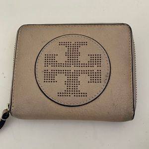 tory burch beige used